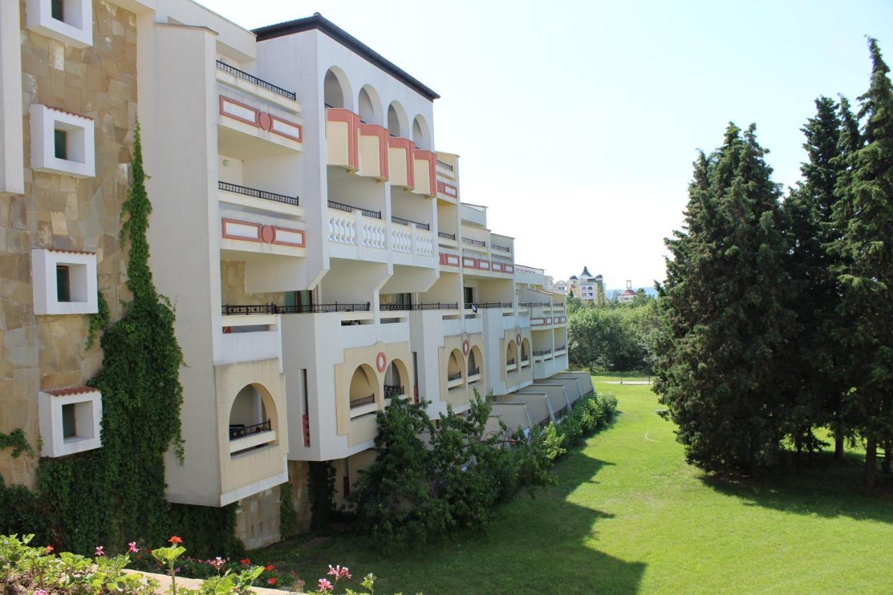 Duni Pelican Hotel Sozopol Exterior foto